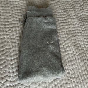 nike grey swetapants